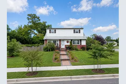 1142 Ferngate Drive, Franklin Square, NY 11010 - Photo 1