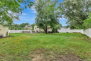 12 Dover Ave, Mastic, NY 11950 - Photo 27
