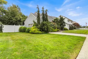 2075 Alan Dr, Seaford, NY 11783 - Photo 3