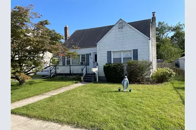 16 Heathcote Road, Lindenhurst, NY 11757 - Photo 21