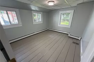 29 Delano St, Poughkeepsie, NY 12601 - Photo 9