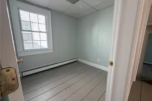 29 Delano St, Poughkeepsie, NY 12601 - Photo 7