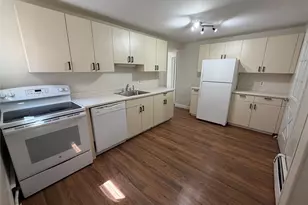 29 Delano St, Poughkeepsie, NY 12601 - Photo 11