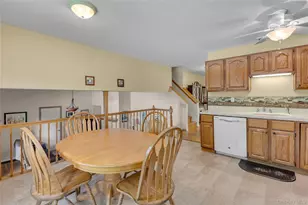 23 Dale Ln, Smithtown, NY 11787 - Photo 9