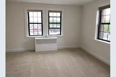 23 Old Mamaroneck Road #1R, White Plains, NY 10605 - Photo 5