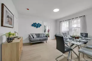 25 N 12th St, New Hyde Park, NY 11040 - Photo 5
