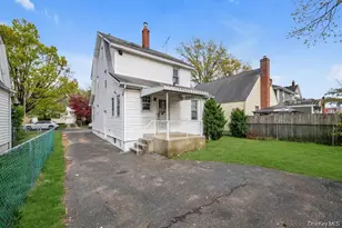 25 N 12th St, New Hyde Park, NY 11040 - Photo 21