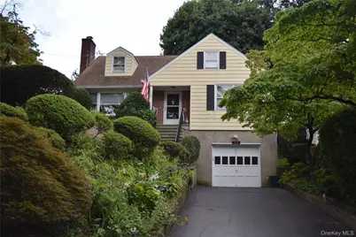 93 Avenue C, Port Washington, NY 11050 - Photo 7