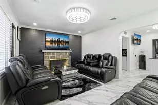 47 Sperry Ct, New Hyde Park, NY 11040 - Photo 5