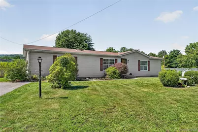 43 Palm Dr, Bloomingburg, NY 12721 - Photo 1