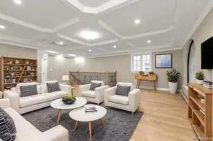 27-09 Utopia Pkwy, Flushing, NY 11358 - Photo 5