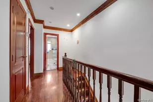 69-06 Fresh Meadow Ln, Fresh Meadows, NY 11365 - Photo 9