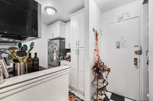 87-15 165th St, Jamaica, NY 11432 - Photo 7