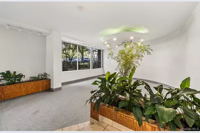87-15 165th Street #5E, Jamaica, NY 11432 - Photo 13