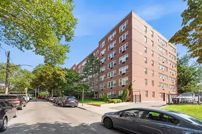 87-15 165th Street #5E, Jamaica, NY 11432 - Photo 1