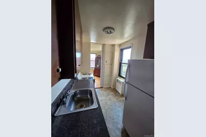 2835 Webb #8D, Bronx, NY 10468 - Photo 15