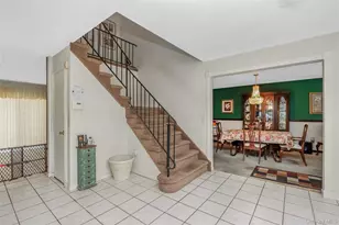 11 Shade Tree Ln, Patchogue, NY 11772 - Photo 5