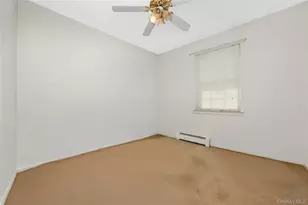 11 Shade Tree Ln, Patchogue, NY 11772 - Photo 25