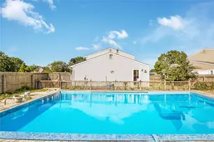 11 Shade Tree Ln, Patchogue, NY 11772 - Photo 33