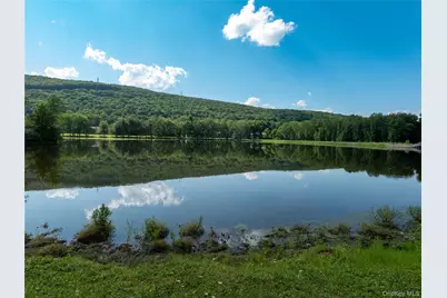 402 Mountain Laurel Drive, Monroe, NY 10950 - Photo 3