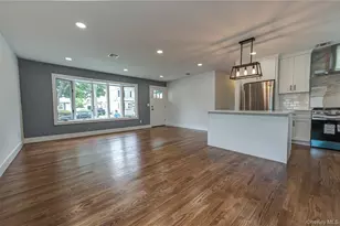 146 8th St, Bethpage, NY 11714 - Photo 5