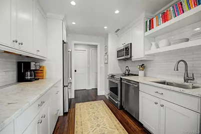 20 Old Mamaroneck Road #5C, White Plains, NY 10605 - Photo 13
