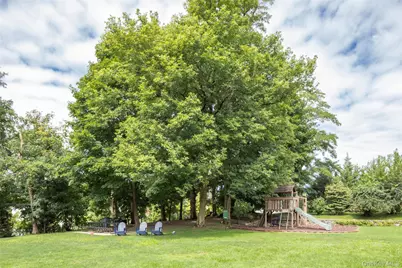 2 Midland Gardens Avenue #2C, Bronxville, NY 10708 - Photo 13