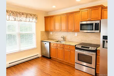 463 B Oldham Court, Ridge, NY 11961 - Photo 7