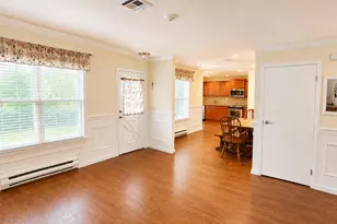 463 B Oldham Ct, Ridge, NY 11961 - Photo 11