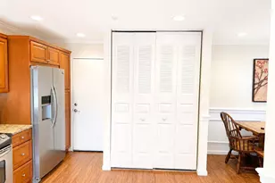 463 B Oldham Ct, Ridge, NY 11961 - Photo 9