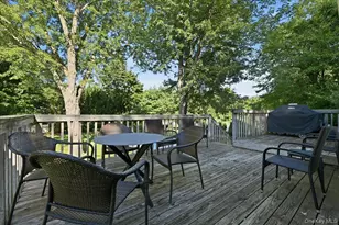357 Town Line Rd, East Northport, NY 11731 - Photo 13