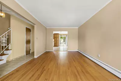 1098 Midland Avenue, Bronxville, NY 10708 - Photo 9