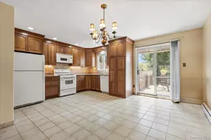 1098 Midland Ave, Bronxville, NY 10708 - Photo 11