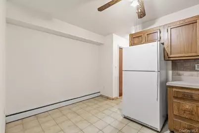 1098 Midland Avenue, Bronxville, NY 10708 - Photo 25