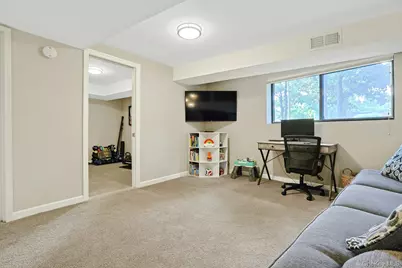 195 Treetop Circle, Nanuet, NY 10954 - Photo 29