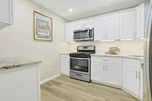 195 Treetop Cir, Nanuet, NY 10954 - Photo 7