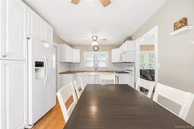 30 Pansy Road, Rocky Point, NY 11778 - Photo 9