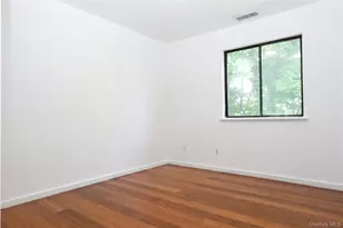 259 Village Ct, Kingston, NY 12401 - Photo 23