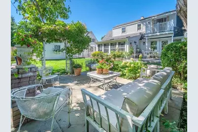 9 Robert Road, Glen Cove, NY 11542 - Photo 43