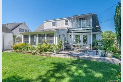 9 Robert Road, Glen Cove, NY 11542 - Photo 39