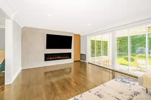 20 Mc Cue Ln, Babylon, NY 11702 - Photo 21