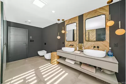 20 Mc Cue Lane, Babylon, NY 11702 - Photo 29