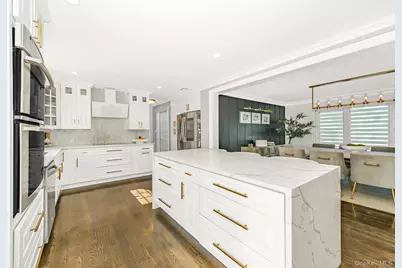 20 Mc Cue Lane, Babylon, NY 11702 - Photo 13