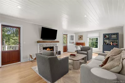 90 Springhurst Road, Bedford Hills, NY 10507 - Photo 9