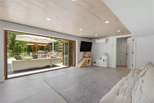90 Springhurst Rd, Bedford Hills, NY 10507 - Photo 25