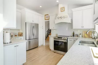 8 Bay Road, Patchogue, NY 11772 - Photo 11