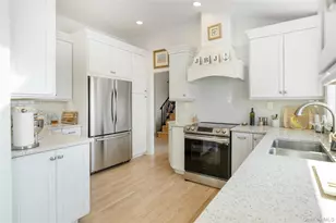8 Bay Rd, Patchogue, NY 11772 - Photo 11