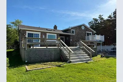 8 Bay Road, Patchogue, NY 11772 - Photo 5