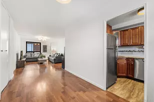 61-25 98th St, Rego Park, NY 11374 - Photo 3