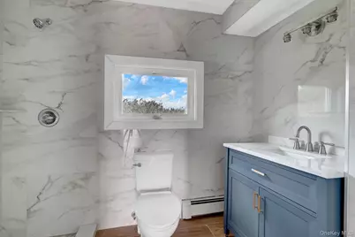 295 Bergen Avenue, West Babylon, NY 11704 - Photo 7